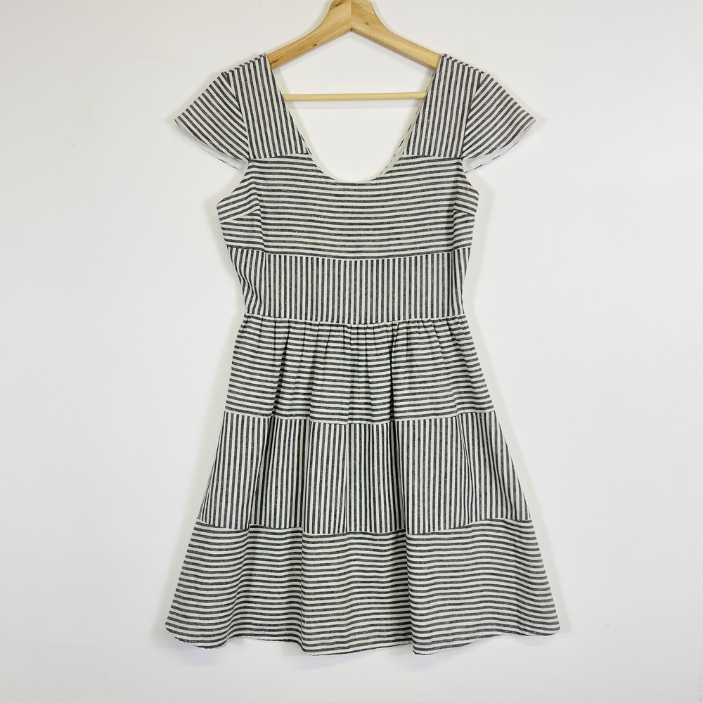 Sunday in Brooklyn Women 0 Black White Stripe Tiered Parisian Preppy Linen Blend